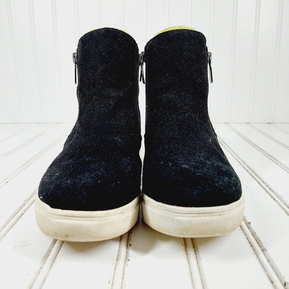 Blondo Black Giselle Suede Waterproof Zip Up Ankle Boots i1007 - Picture 3 of 11